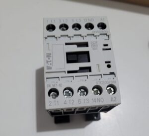 CONTATOR TRIPOLAR DILM7-10 24VDC MOELLER 276554 49W11 XTCE007B10T