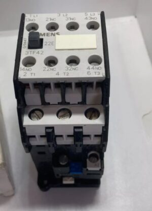 CONTATOR TRIPOLAR SIEMENS 3TF42 22-OX 2NO+2NC 220V